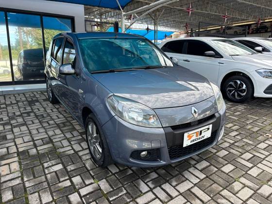 RENAULT SANDERO 1.0 EXPRESSION 16V FLEX 4P MANUAL